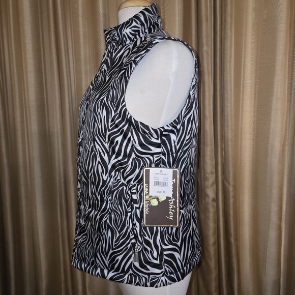 Jane Ashley Black and White Zebra Print Zip Up Vest Size Medium NWT - Picture 4 of 7